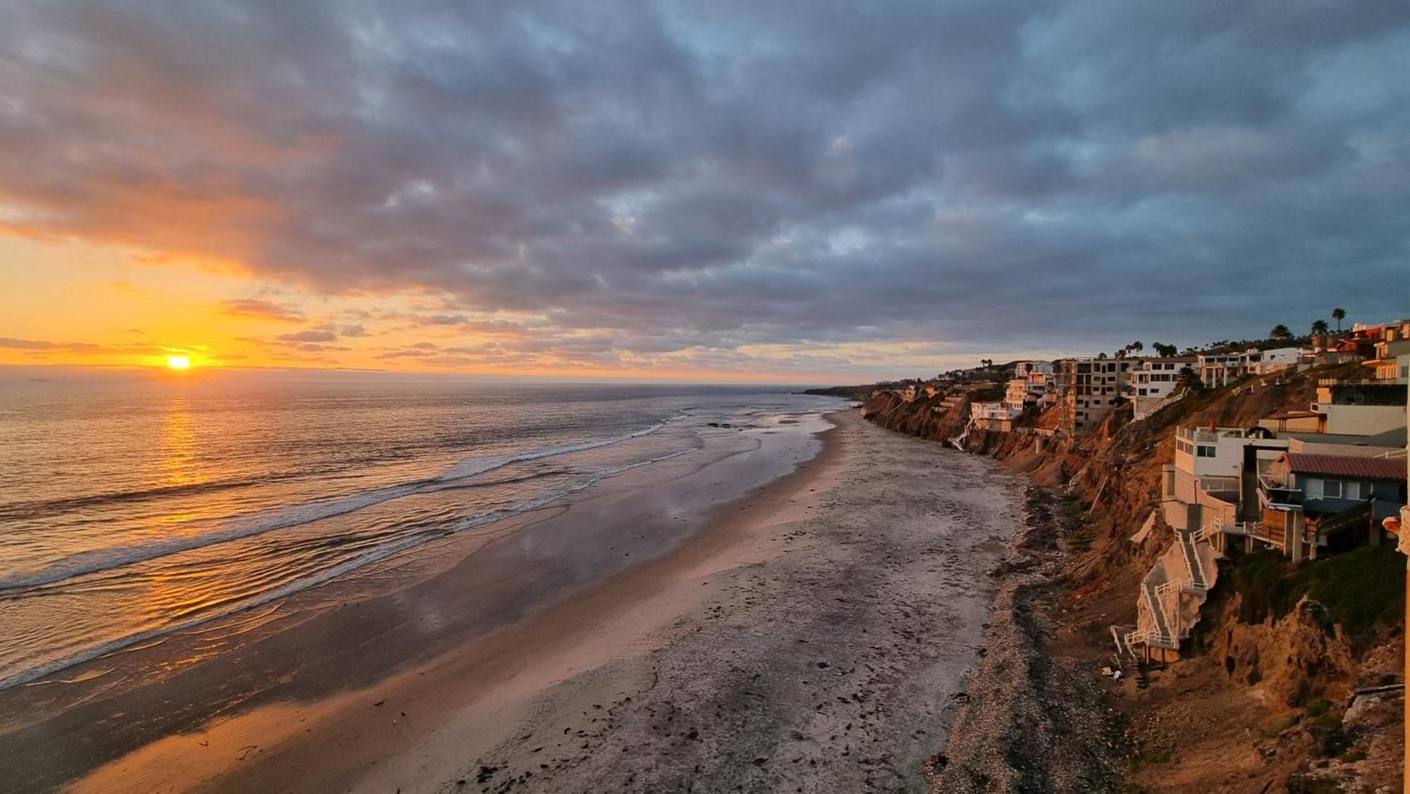 Oceanfront Serenity In Gated Community Near Rosarito Harry Manzo エクステリア 写真
